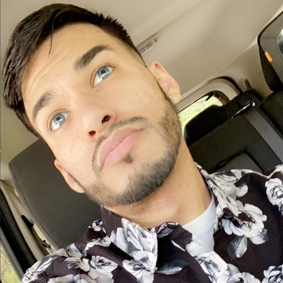 Meet your Posher, Giovanni - Picture 1 of 1